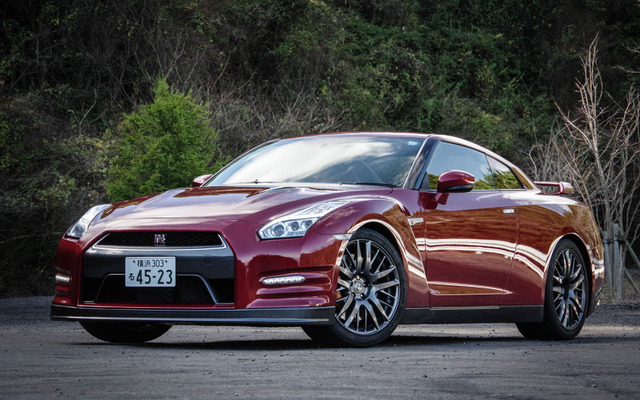 日産 GT-R 2015年モデル
