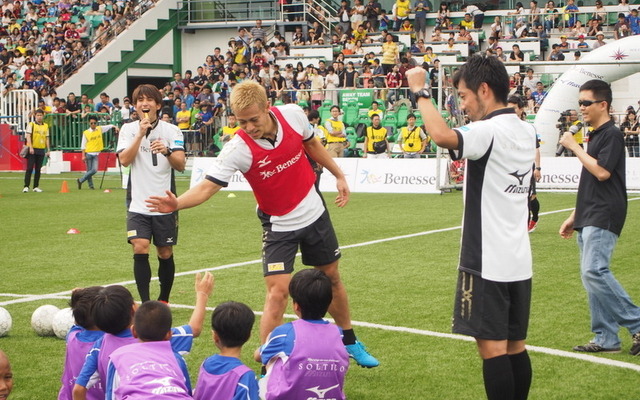 本田圭祐選手　タイでサッカースクール開催　「サッカーを通じて夢を持つことの大切さを伝えたい」