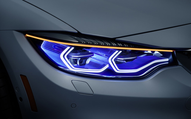 BMW M4コンセプトIconic Lights