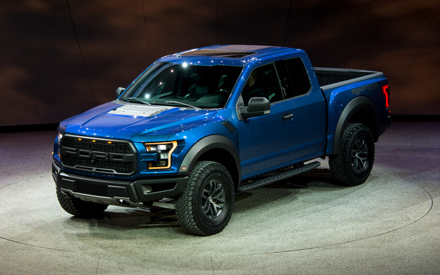 新型 フォード F-150 ラプター（デトロイトモーターショー15）