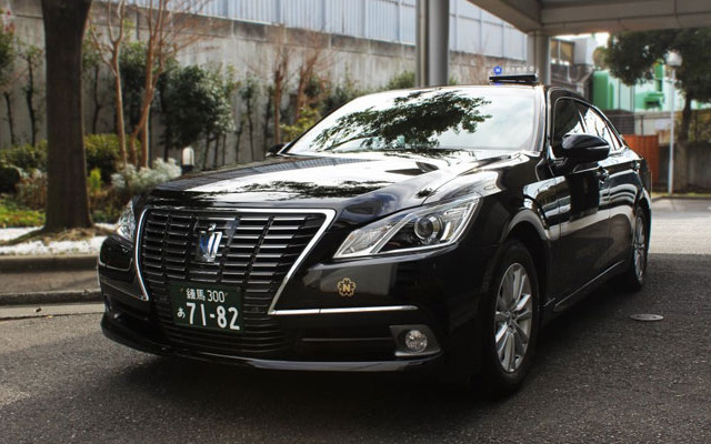 VIPタクシー　ハイヤークラスの車両を使用