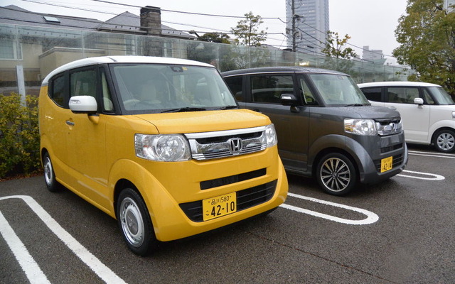 ホンダ N-BOXスラッシュ