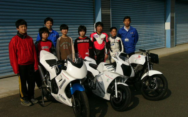 モーターサイクル選手養成---MFJロードレースアカデミー募集中