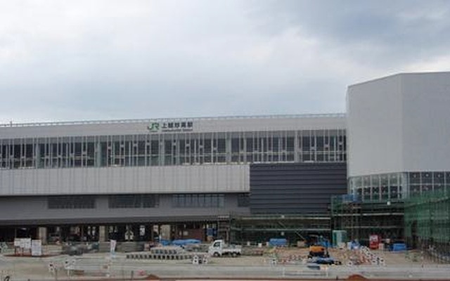 3月14日の開業に向けて準備が進む北陸新幹線上越妙高駅。発車メロディは「夏は来ぬ」に決まった。