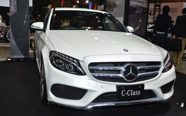 メルセデスベンツ C180アバンギャルド（東京オートサロン2015）