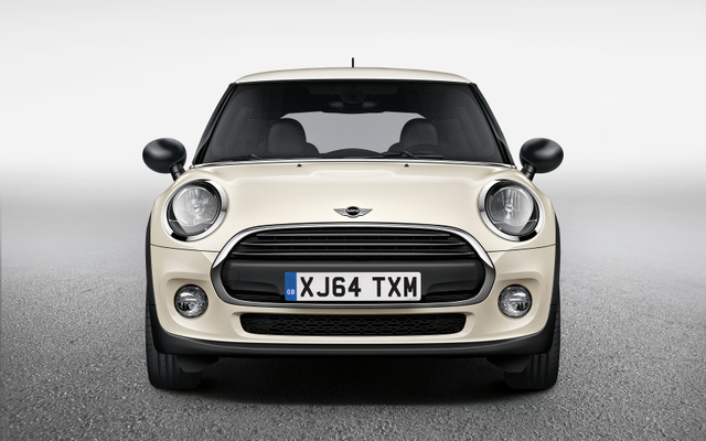 MINI 5ドアハッチバック の「One First」