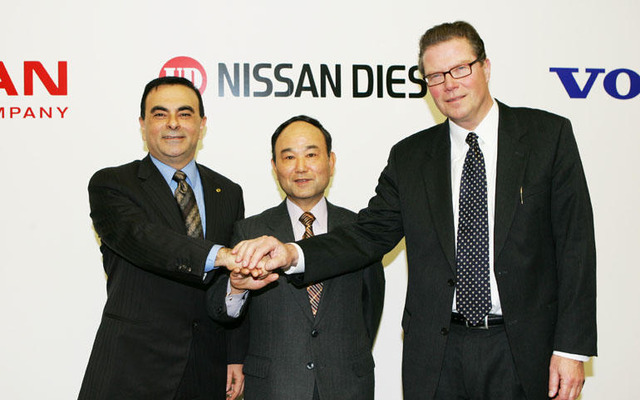日産自動車、日産ディーゼルの保有株をボルボに売却