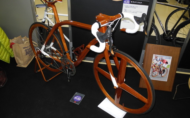 SANO MAGICの木造自転車