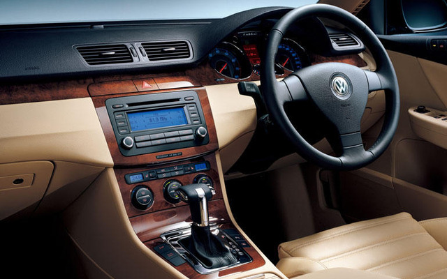 【VW パサート 新型日本発表】2種類のトランスミッション