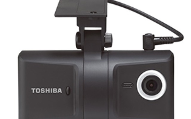 損保ジャパン日本興亜のサービスに提供する東芝のドライブレコーダー