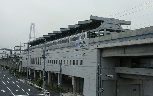 あおなみ線の金城ふ頭駅。同線は10月1日から運賃を値上げする。