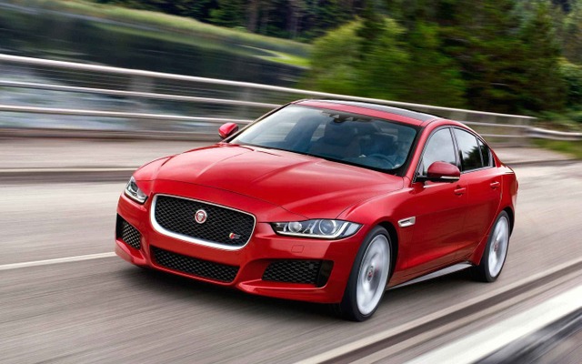 ジャガー XE S