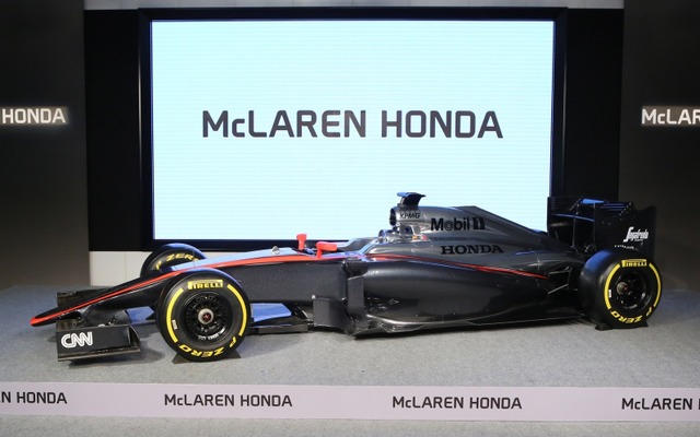10日の会見で展示された、今季型マクラーレンMP4-30・ホンダ（ショーカー仕様）。