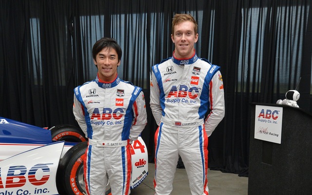 昨年のシーズン閉幕後、インディのAJ.フォイト・レーシングは比較的早い段階で今季のフル2台体制を発表した（琢磨とホークスワース）。