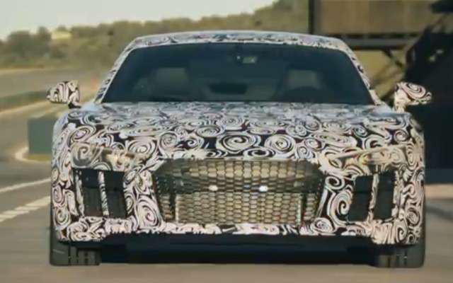 アウディ R8 次期型の開発プロトタイプ車