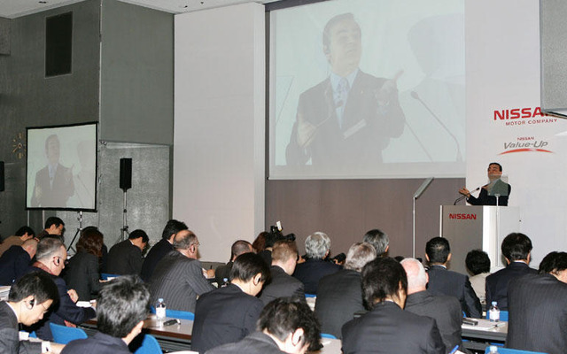 日産、インフィニティの日本展開は依然白紙