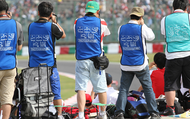 カメラマンエリアチケットの様子（2014F1日本GP）