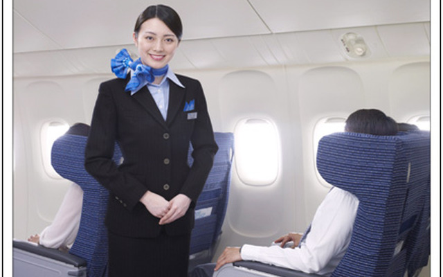 ANA、客室乗務員のイメージ