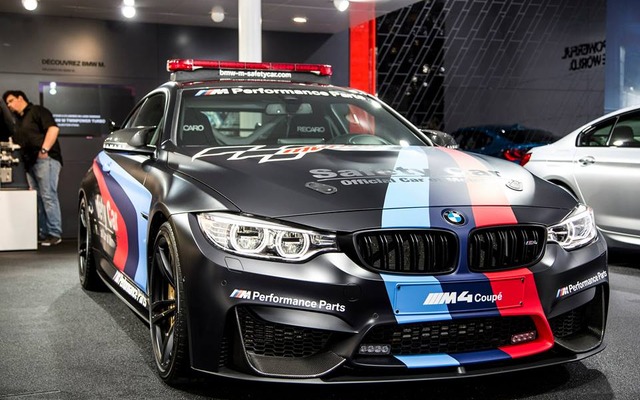 BMW M4クーペ の2015年シーズンMoto GPセーフティカー（ジュネーブモーターショー15）