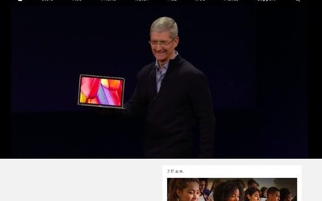 新型MacBookを手に登場したティム・クックCEO（キャプチャ）
