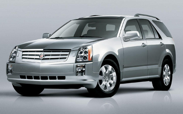 キャデラック、SRX の2006年モデルを日本発表