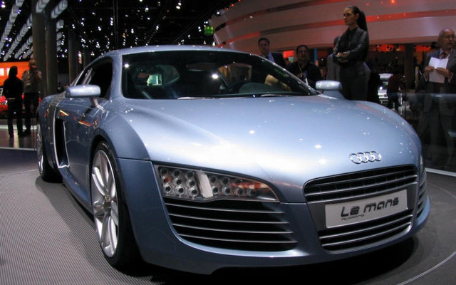 アウディ、R8 スポーツカー生産のため40億円投資