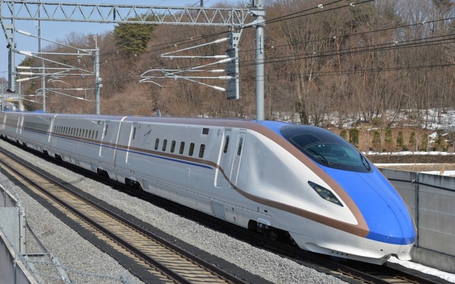 北陸新幹線に旭硝子の鉄道用安全ガラスが全面採用