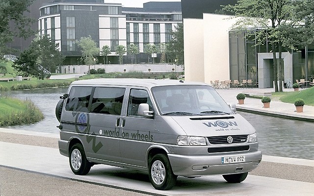 【テレマティックス欧米の流れ】インターネット放送を車上で---VW『DVB-T』