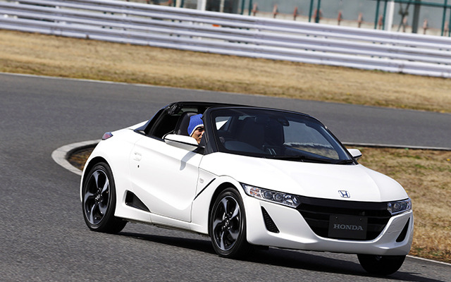 ホンダ S660