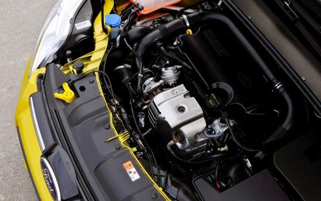 フォードモーターのエコブーストエンジン（写真は1.0）