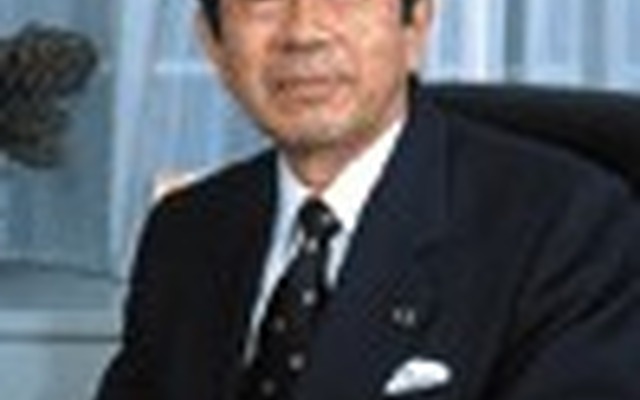 マリノスが頼りないから? ゴーン日産、サッカー日本代表を応援