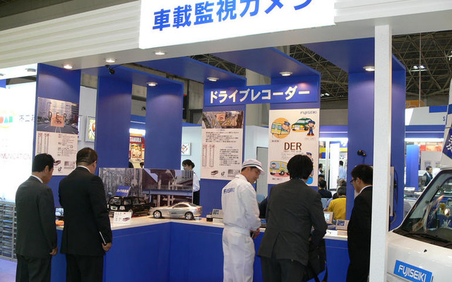 ドライブレコーダーがなぜか国際食品工業展に