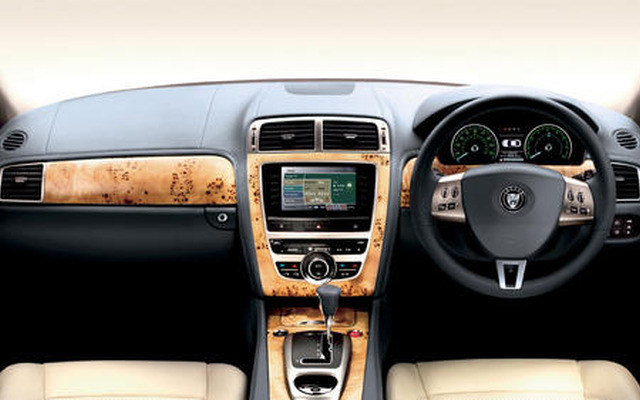 【ジャガー XK 新型日本発表】3つの方向性、スタイル セレクションズ