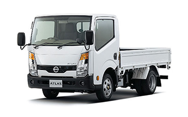 日産 アトラスF24
