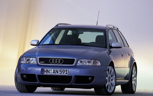 アウディ『RS4』発表---「S」の頂点、国内限定50台