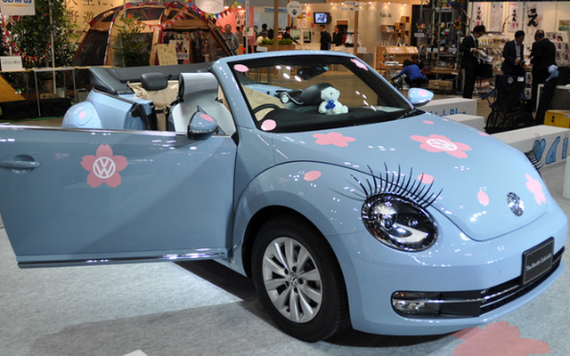 デコレーションされた「The Beetle Cabriolet」がお出迎え