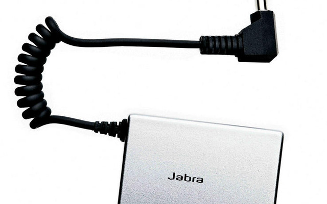 携帯音楽プレイヤーの展開アダプター…Jabra
