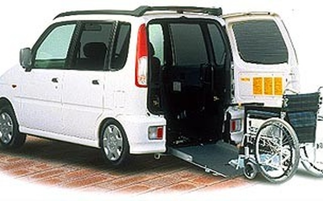 福祉車両でも人気の軽自動車---自工会が2000年度実績を発表