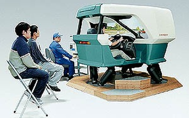 ホンダの超絶シミュレーターがここで体験できる!!
