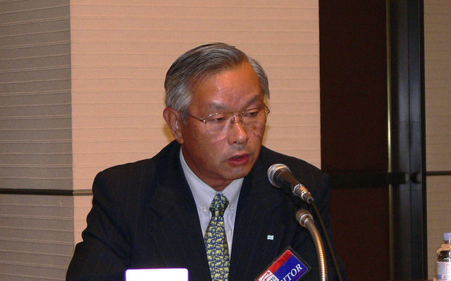 日本板硝子の藤本社長、「世界最大規模のグローバルリーダー」と強調