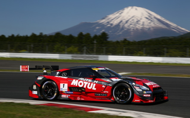 GT500クラスのポールを獲得した#1 GT-R。
