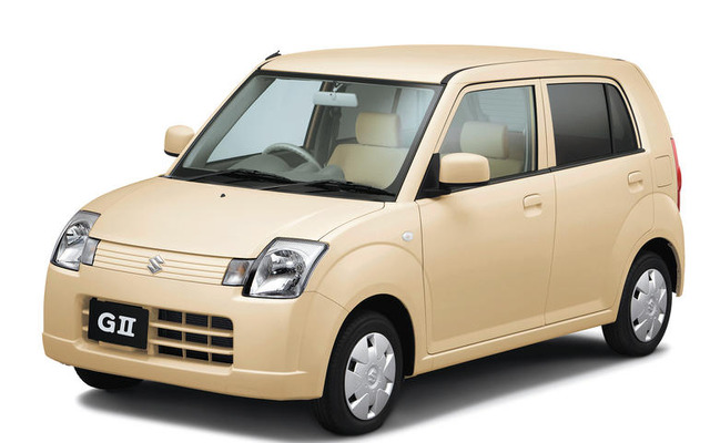 スズキ アルト に専用フロントグリルの GII 仕様