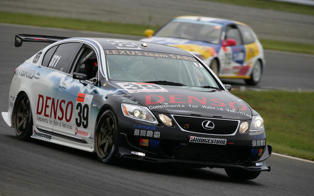 レクサス GS ハイブリッド、24時間耐久レース完走
