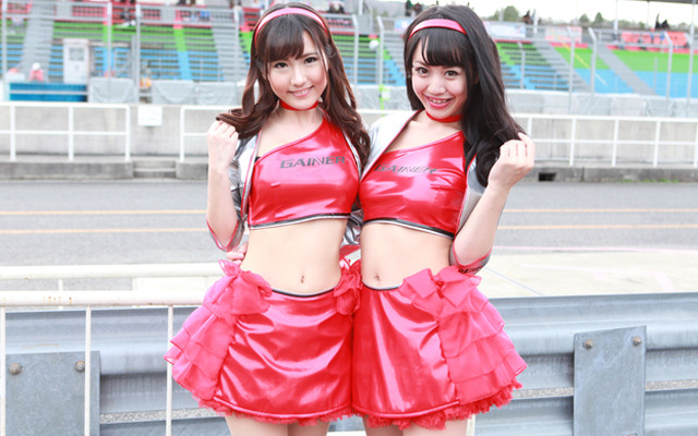 スーパーGT『GAINER sucre』有馬奈那・愛場れいら