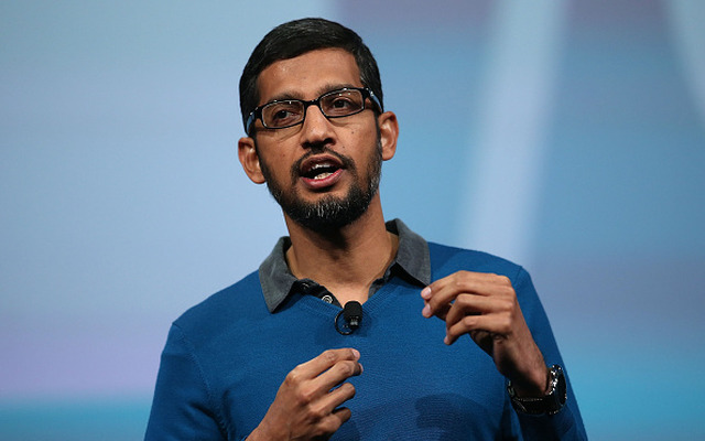 グーグルの上級副社長を務めるスンダー・ピチャイ氏がキーノートに登壇　(c) Getty Images