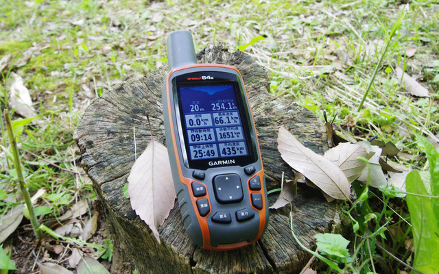 GARMIN GPSMAP 64SJ インプレ前編】伝統のハイエンドGPS、最新地図を