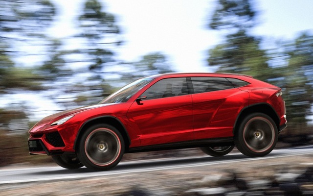 ランボルギーニ URUS