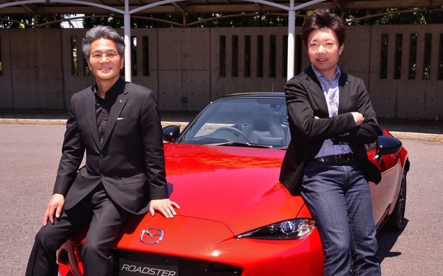 ロードスター開発主査の、山本修弘氏（左）と中山雅チーフデザイナー（右）