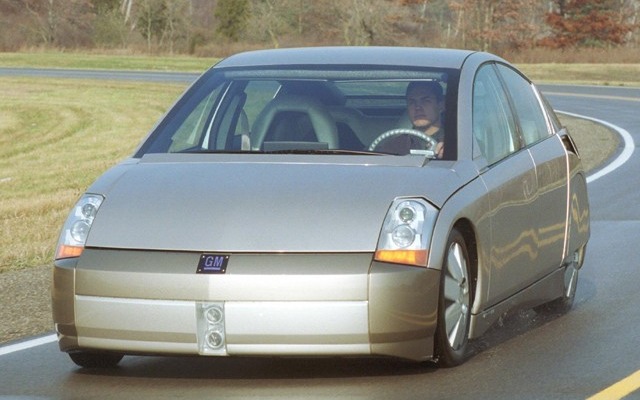 GM、ハイブリッドでフォードを追撃---でも日本車とは