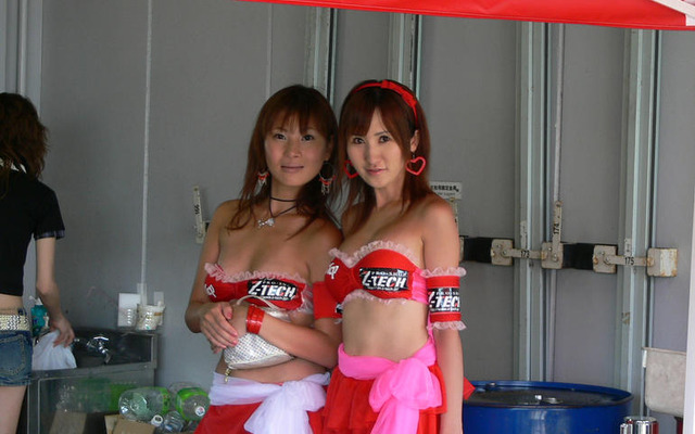 【鈴鹿8耐】レースクイーン写真蔵…第一弾